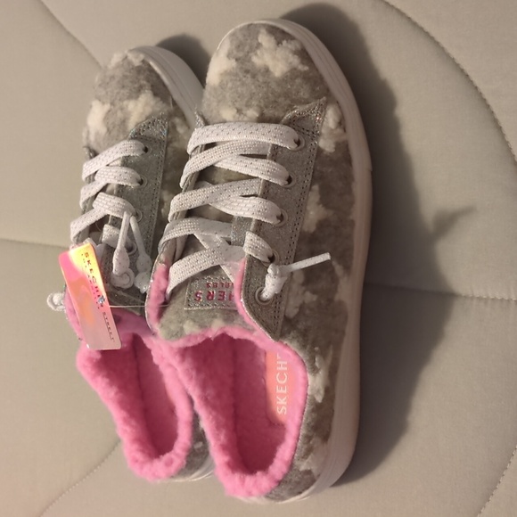 NWT Kids Sketchers Los Angeles Slip on Shoes - Size 3 - Picture 2 of 8